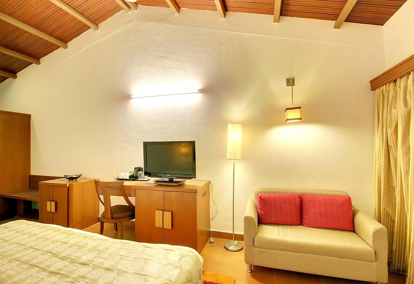Holiday Resort & Spa A Unit Of S Poddar Group Gāndhīdhām Εξωτερικό φωτογραφία